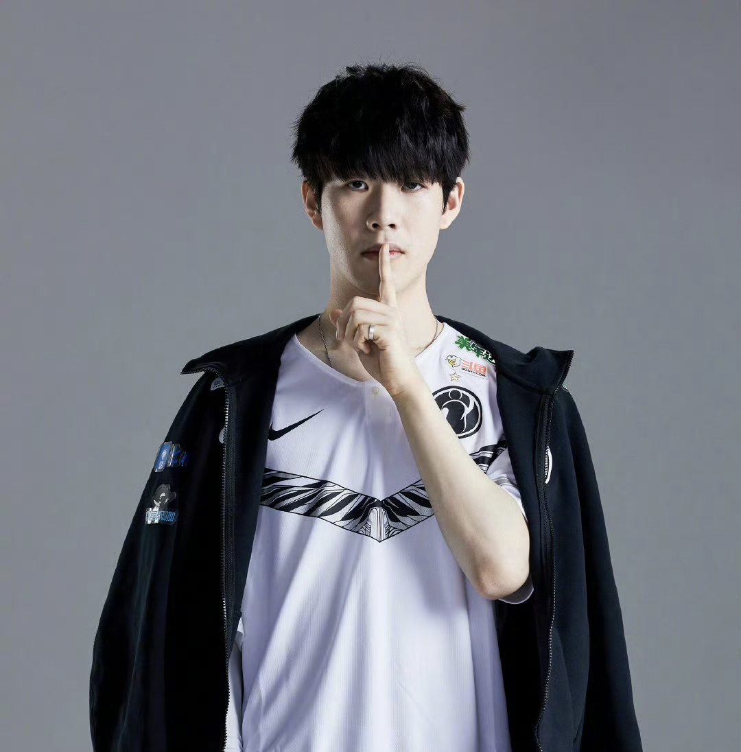 打进一个令 打进一个令