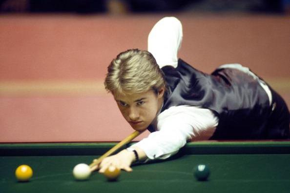 边路传中制 边路传中制