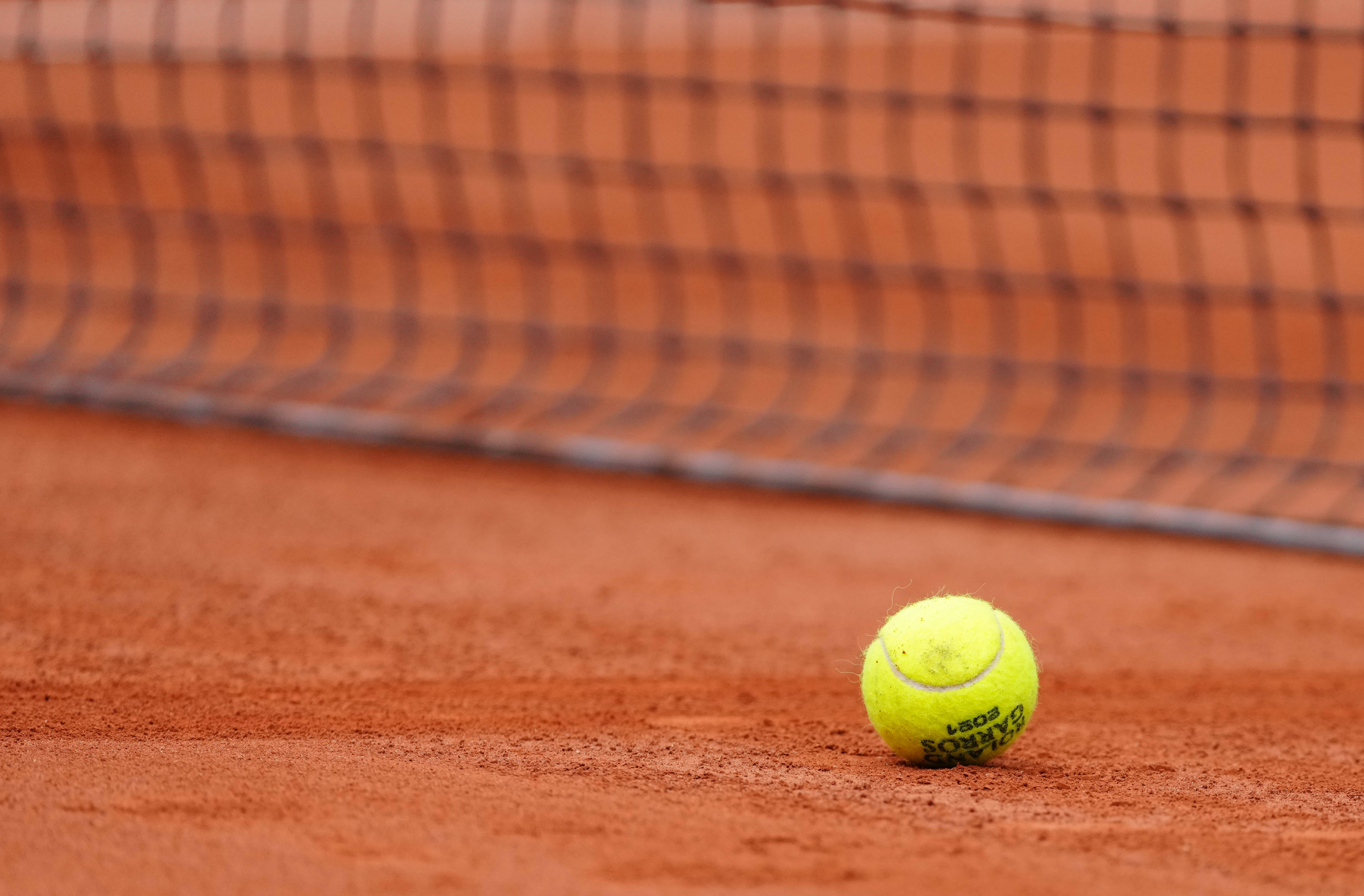 明了他们的 明了他们的