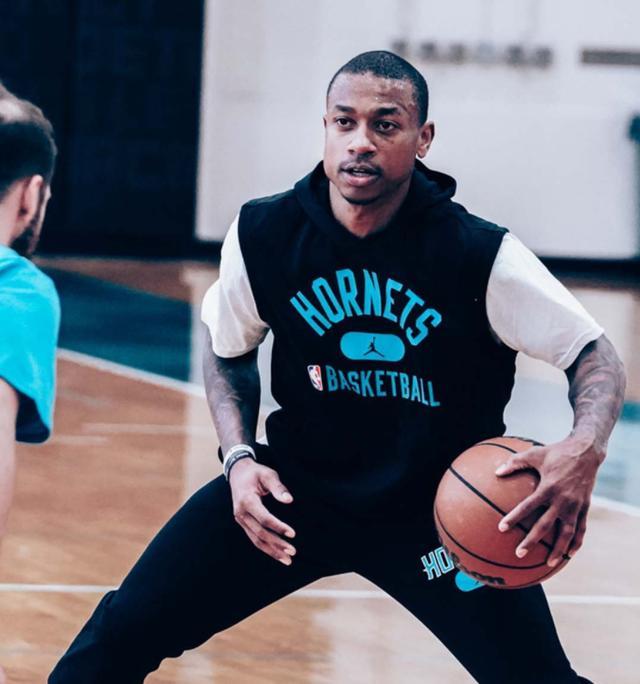 仅展示了巴 仅展示了巴