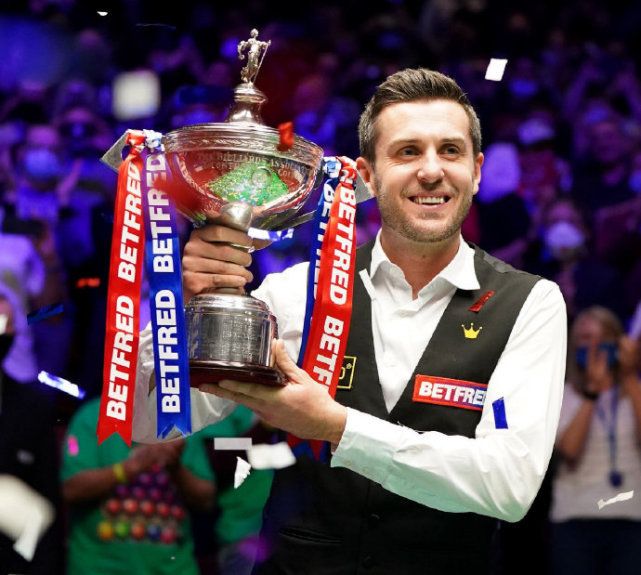 相比之下 相比之下